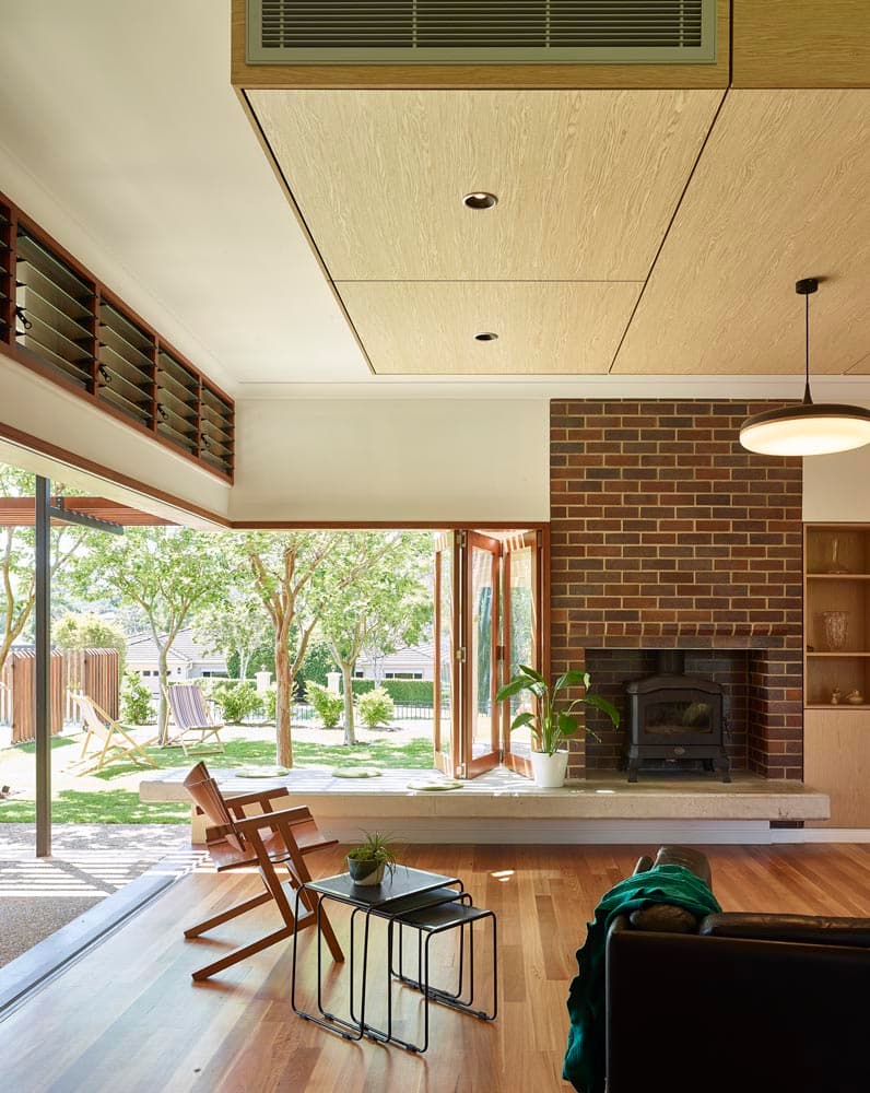 Indoor outdoor design at Chapel Hill House, built by Brisbane custom home builders Bluebird Design & Build